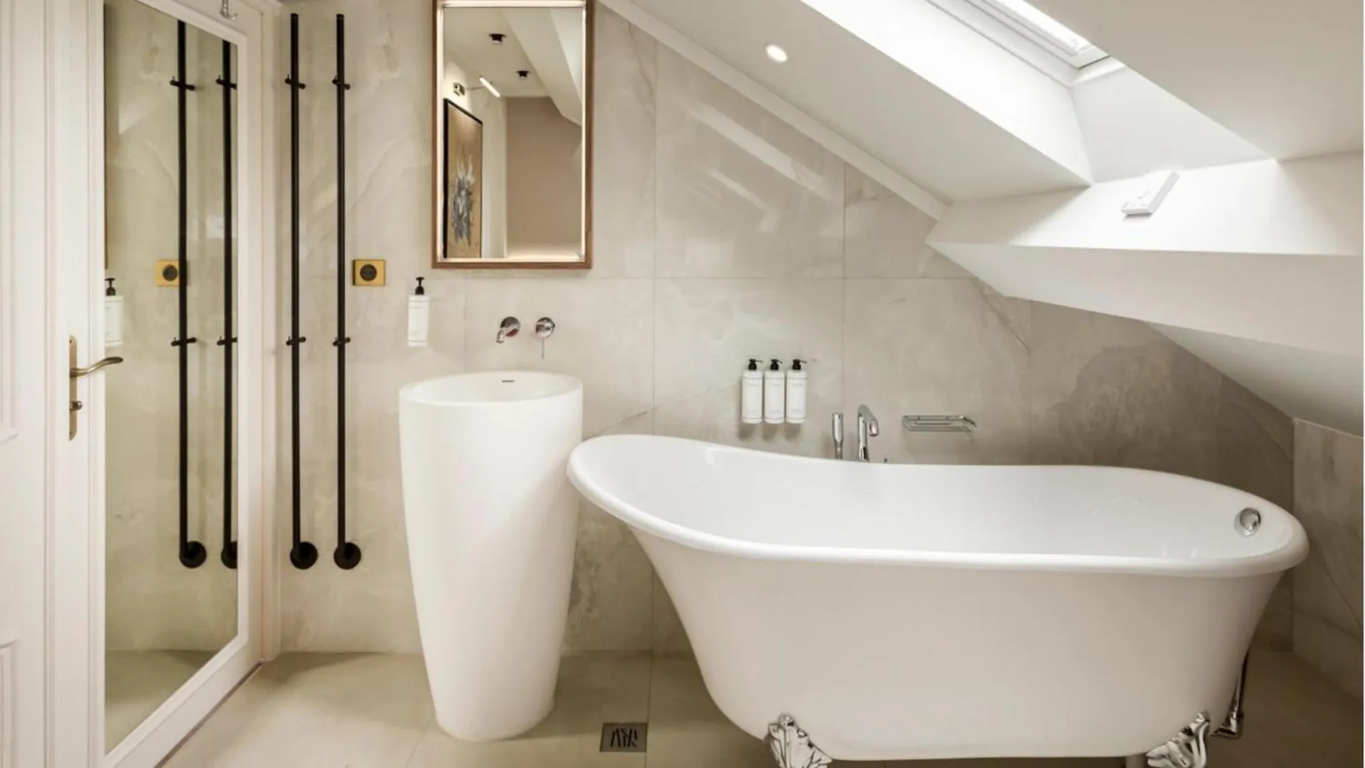 Merveil - Luxury Suite - Champs Elysees - St Cyr I Paris 0*,